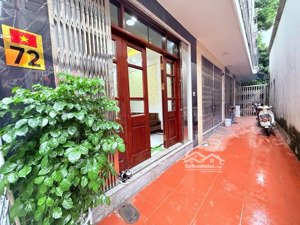 bán nhà tây tựu ngõ cực nông vài bước ra phố, full nội thất gỗ cao cấp