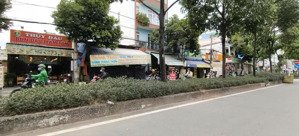 bán gấp nhà cấp 4 mặt tiền đường 61, phước long b, thủ đức 100.5m², thu nhập 13.5 triệu/tháng