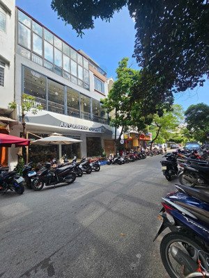 bán nhà 3 tầng mặt đường thái phiên lô 22 lê hồng phong, diện tích lớn ngang 10.5m vị trí đắc địa