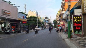 hẻm trước nhà rộng- lâm văn bền- p. tân kiểng- q.7- cách hẻm xe hơi chỉ 20m- 4,5 tỷ tl.