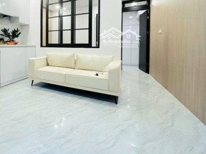 ô chợ dừa. xã đàn. 5 tầng 4 ngủ. chủ cần bán nhanh đi nước ngoài. hàng xóm phố cổ hà nội.