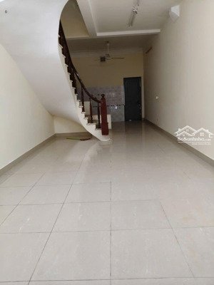 sài đồng- nguyên căn 60m2 xây 4 tầng - ô tô thông - 12tr