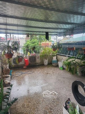 hoàng như tiếp nhà vuông vắn, ô tô đỗ cổng, sổ đỏ chính chủ vào ở ngay