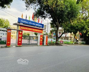 chính chủ gửi bán nhanh lô đất 85m2 tại quan âm - bắc hồng.đường thông ô tô 7 chỗ ngủ trong đất.