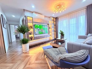 (siêu hiếm) toà mới cc vov mễ trì, 4,8 tỷ, 65m2, 2pn, 1wc, sẵn sổ, full nội thất