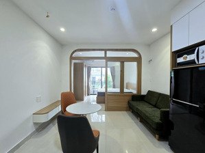 săn căn hộ 1 phòng ngủ tách bếp view landmark ngay biệt thự tại thảo điển