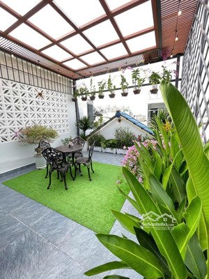 .nhà đẹp mặt tiền hẻm 1886-huỳnh tấn phát-shr-hẻm xe hơi thông-nở hậu tài lộc 5,2m(dt 4,02 x 15,5)