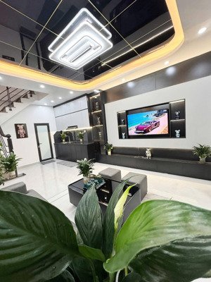 lô góc 5 tầng dân xây - tôn đức thắng đống đa, 40m2 * 5tầng, ngõ nông rộng, 70m ra phố, giá 6,9 tỷ.