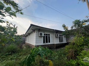 biệt thự sân vườn mặt tiền sông lu , dt 1.668m2 ( 27m x 61m) - gần kcn đông nam