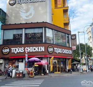 siêu vị trí góc 2 mt bình phú, quận 6 - dt:11x25m - 2 tầng - hđt: 150trđ - giá 44 tỷ