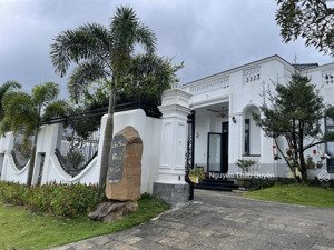 biệt thự nghỉ dưỡng tản đà - hồ bơi vô cực - sẵn 500m2 thổ cư