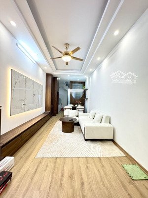 có 1 không 2,đông thiênoto đỗ cửa,dt 36m2,sổ vuông, tiện ích ngập tràn