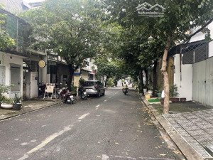 hàng hiếm gần chợ căn cứ toà án gv - ngang 7m xây 2 tầng đường 12m thông bàn cờ lê đức thọ p6