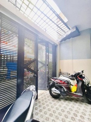 1/đường cách mạng tháng 8, phường nhiêu lộc quận 3, hxh thông, 91m2-4 tầng btct-giá 14,5 tỷ.