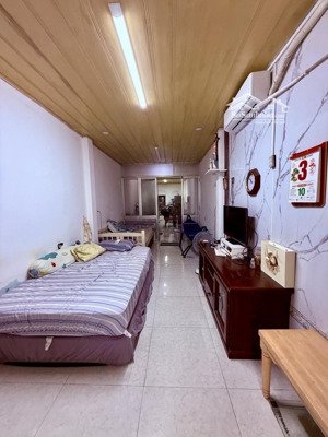 bán gấp nhà hẻm xe 4 bánh trường chinh, 61m2, giá 7.2 tỷ