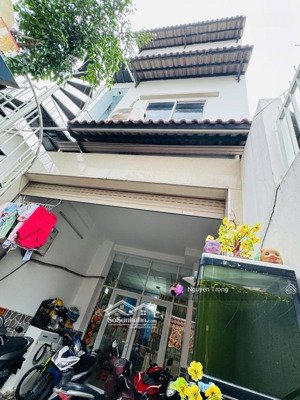 bán nhà 4 tầng-dòng tiền 15 triệu/tháng-huỳnh tấn phát, quận 7-giá chỉ 6.x tỷ