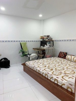 dt cn 71m2 - dtsd 93m2 - vuông vức - ko lỗi - phú nhuận sát q1 - sát hẻm xe tải - 7 tỷ3