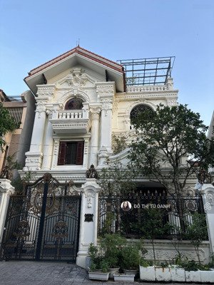 hàng chính chủ bán gấp biệt thự phú lương_bt4,biệt thự hà đông mt 12m_ chỉ 39 tỷ_lh 