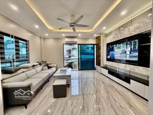 bán nhà phân lô cổ linh 6 tầng thang máy-ô tô-lô góc-full nội thất-gần aeon,hồ điều hoà-sổ vuông