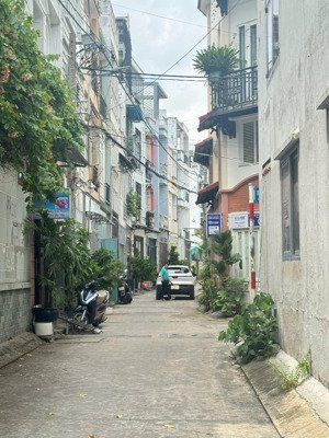 ngon hẻm oto đường kênh 19/5 tân phú sát celadon 4x8 nở hậu chỉ 3,95 tỷ sổ riêng đẹp