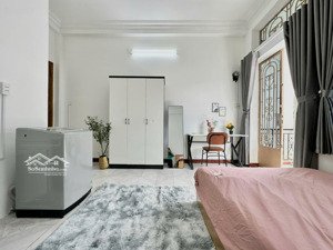 mới trống lại căn bên võ duy ninh, có bancol, có máy giặt riêng, full nội thất giá 5tr thương lượng