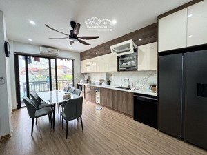 hiếm nhà tây hồ 53m2 x 6t, gara, gần hồ, 18 tỷ