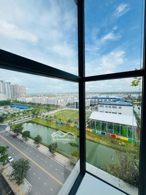 chính chủ cho thuê masteri bulevard căn d1.1x.03, căn góc 2 pn, 2 wc
giá 14tr/tháng.