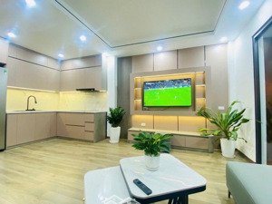 bán nhà 6 tầng, phúc lợi, ô tô vào nhà