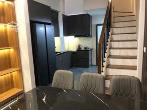 bán nhà nghi tàm.quảng an .tây hồ .hà nội dt : 32/35 m mt : 3.4m