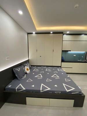 studio full nội thất ô tô đỗ cửa vĩnh hưng, hoàng mai chỉ 4tr7/tháng