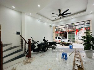 tích lũy tương lai!nhà vĩnh phúc, tiện ích 7.2ha, ngõ thông, vừa ở vừa cho thuê, thang máy 56m2*5t