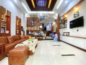 nhà 4 tầng ngang 5m hẻm 1/ rộng 10m nguyễn hữu tiến, tân phú chỉ 10.x tỷ