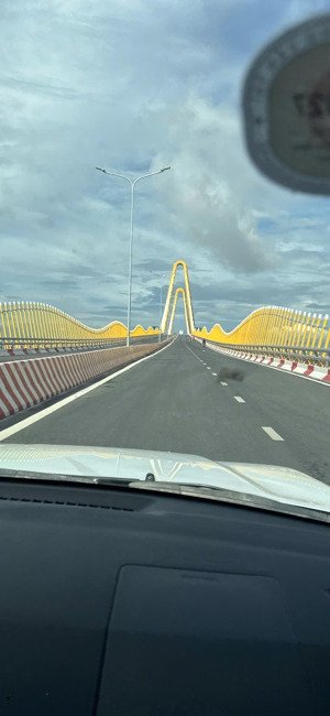 chính chủ cắt lỗ shophouse 90m2, ở dự án vinhomes royal island.
xem trực tiếp luôn được nhé.