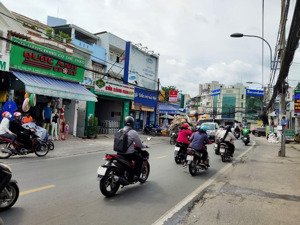 bán nhà mặt tiền đỗ xuân hợp, dt 4,1x20m sử dụng, cho thuê 20tr/tháng, giá chỉ 13,5 tỷ