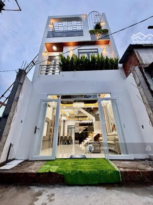 bán nhà đẹp 3 tầng - hẻm 1716 huỳnh tấn phát, gần phú mỹ hưng, 1 trệt 2 lầu, dt 5x12m,sổ hồng riêng