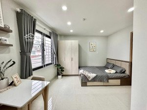 căn studio cửa sổ trời lớn siêu xinh vừa trống lại gần chợ bà chiểu - hoàng hoa thám