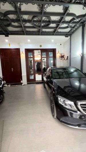 bán nhà phân lô 6 tầng thang máy đẹp vỉa hè - ô tô đỗ - kinh doanh tốt sát time city giá tốt