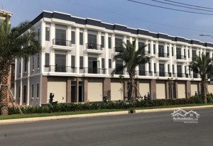 cần bán gấp shophouse mặt tiền trục chính 50m dự án the sol city