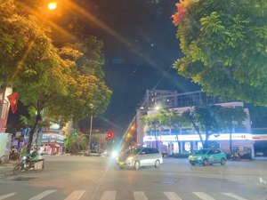 bán nhà nguyễn sơn ô tô vào nhà, ô tô tránh, dt 93m, giá hơn 29 tỷ