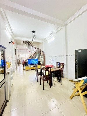 hxh nguyễn văn công, ngay cc hà đô, 60m2, 3pn. alo 