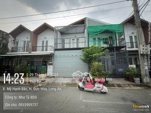 nhà 1 trệt 1 lầu 2pn 1 phòng thờ 2wc!! sổ hồng riêng đã hoàn công!!! giá rẻ!! đường nhựa 8m!!