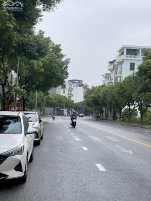 BÁN GẤP LÔ SHOPHOUSE TRỤC CHÍNH KINH DOANH ĐƯỜNG LÝ NAM ĐẾ, KHAI QUANG 120M MT6M 5xtr/m2 0988296228