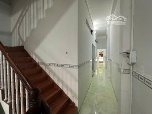 bán nhà mt lê thị chợ quận 7 diện tích 5x24m, 2 tầng, đang kinh doanh chdv