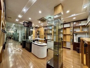 trung tâm đống đa - mặt phố vỉa hè, mặt tiền rộng, - kd đa ngành nghề