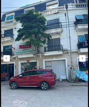 bán liền kề cự khê, thanh oai. diện tích 68m2, 4 tầng, mặt 4.5m, giá nhỉnh 10 tỷ, cực hiếm