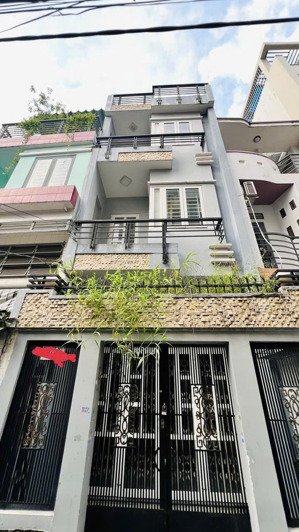 + thành mỹ 71/66 m2 . 4 tầng . 4 x 18.2 giá 9 tỷ tl .phường 8 tân bình