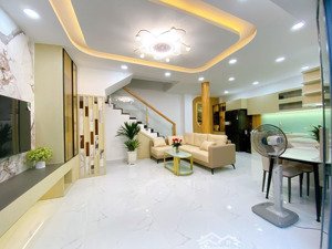bán nhà đường lê văn sỹ, tân bình - 42m2 - 4 tầng, chỉ 8.3 tỷ