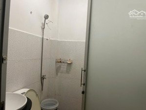 nhà bán 6,6 tỷ, diện tích 7x25m, 4 phòng 4 toilet, 1 trệt, 1 lầu hẻm xe hơi, lê văn lương nhà bè