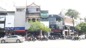 Cho thuê nhà mới MT: 5m DT: 70m2 phố Lạch Tray thông sàn, vỉa hè rộng