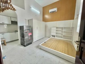 căn hộ tách bếp cửa sổ thoáng ngay cư xá bắc hải - đh bách khoa quận tân bình